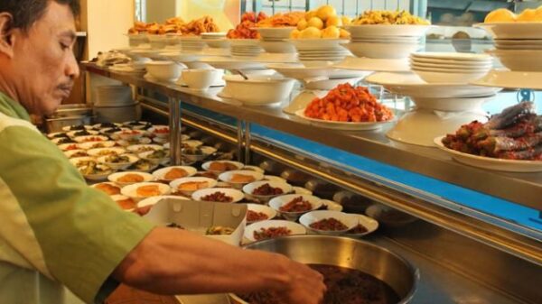 fakta unik Makanan Nasi Padang
