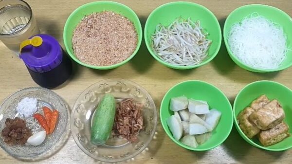 Bahan apa saja yang ada di ketoprak